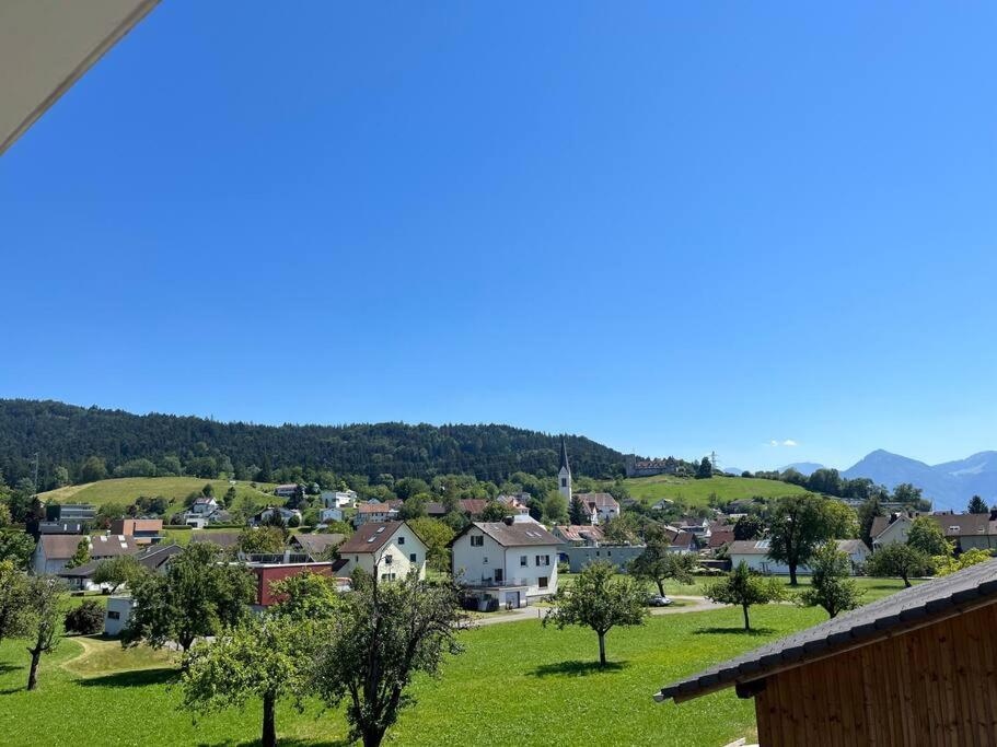 Apartment Sonnige Mit Schoener Aussicht In Wolfurt